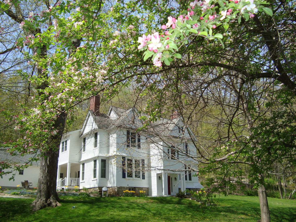Pawling House Bed & Breakfast Exterior photo